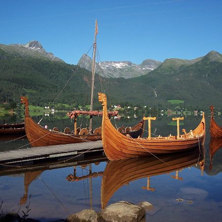 Volda Turisthotell Extérieur photo